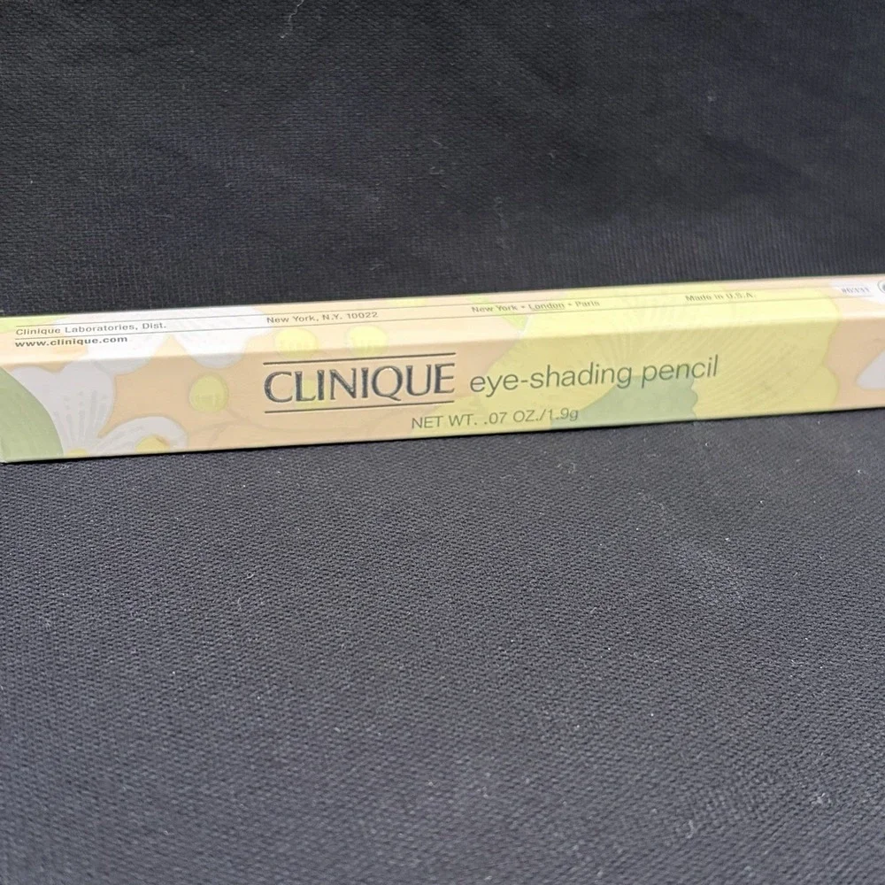 Clinique Eye Shading Pencil Eyeliner Charcoal‎ Brown #22 Discontinued HTF New